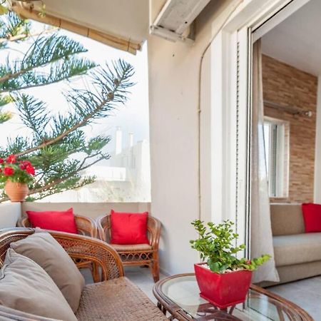 Jenny'S Flat Near The Sea Apartment Galatas  ภายนอก รูปภาพ